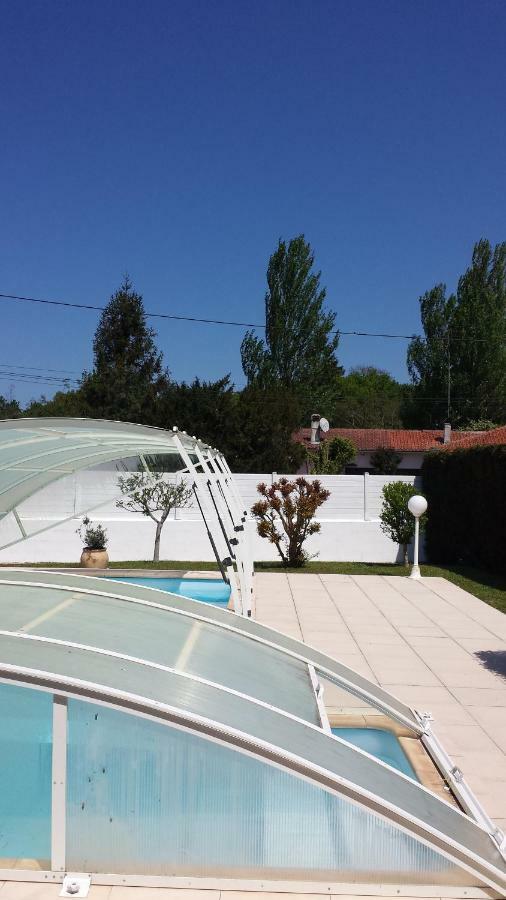 Plaisirs De Lege Villa Exterior foto